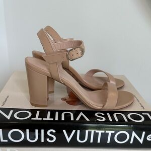 STUART WEITZMAN nude heels